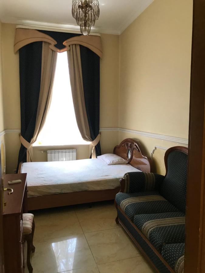 Beautiful Apartment In The Center Of Виниця Екстериор снимка
